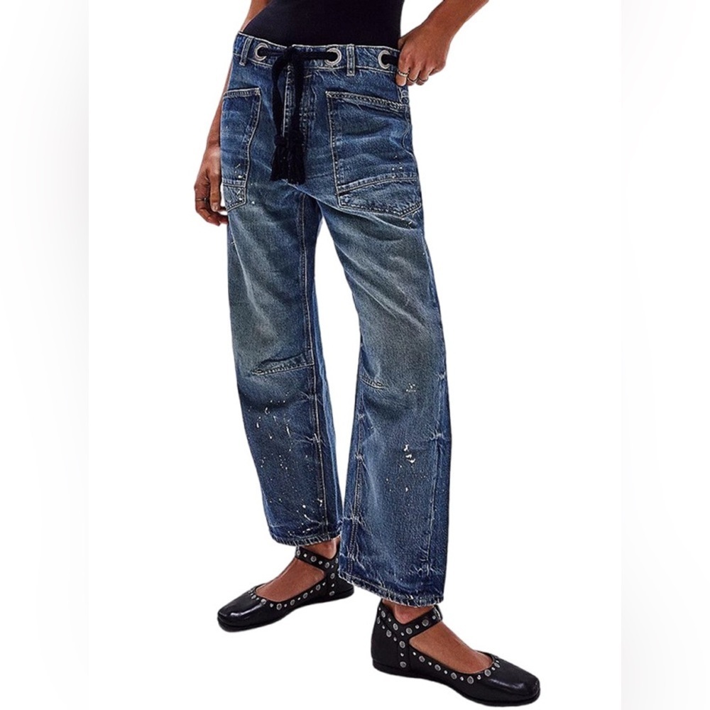 Washed Wide Leg Jeans - Picture 9 of 14